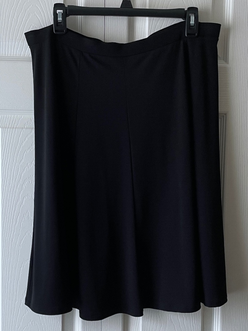 Liz & Co Black Skirt Size Large A-Line Elastic Waist Flowy